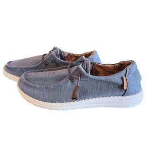 Women’s Hey Dude Wendy Size 6 Shoes